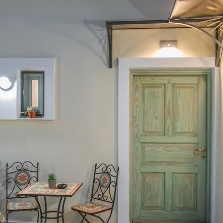 The Stone Manor , Noho Boutique Thissio אתונה